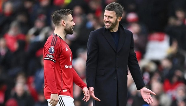Michael Carrick đang có khởi đầu ấn tượng cùng Man United.