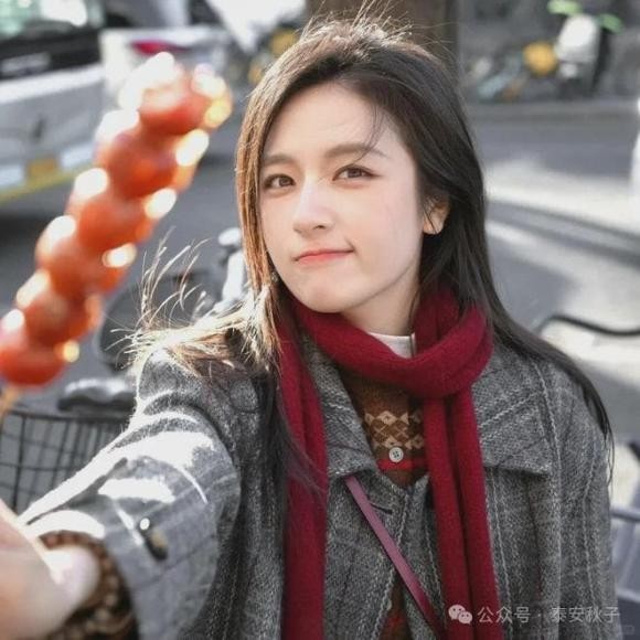 Những thiết kế tối giản nhưng chỉn chu sẽ giúp tổng thể trông sang trọng một cách tự nhiên.