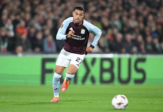 Morgan vẫn nằm mơ tầm ngắm của Chelsea. 