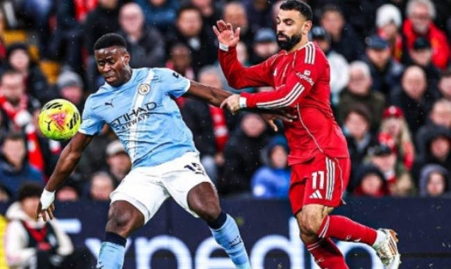 Marc Guehi - 7.3 điểm: Trung vệ người Anh đã có màn trình diễn ấn tượng. Guehi thực hiện nhiều pha cắt bóng quan trọng và dũng cảm lăn xả để ngăn chặn các cú sút của đối phương. 