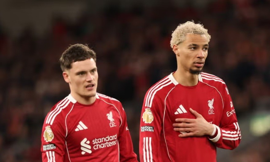 Phản ứng của các cầu thủ sau trận thua Man City.