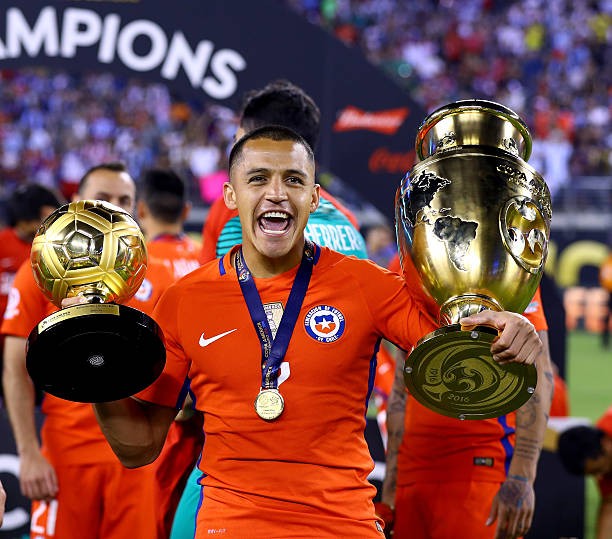 Sanchez được xem là ngôi sao sáng nhất trong thế hệ vàng son của Chile.