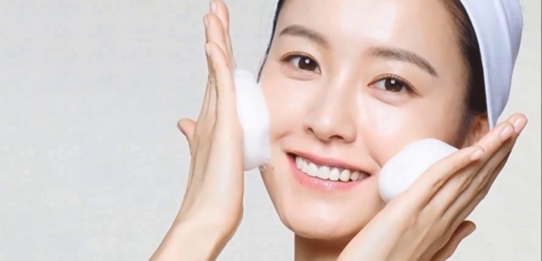 Khi hàng rào bảo vệ da được củng cố, da sẽ có sức đề kháng tốt hơn trước các yếu tố gây lão hóa từ bên ngoài.