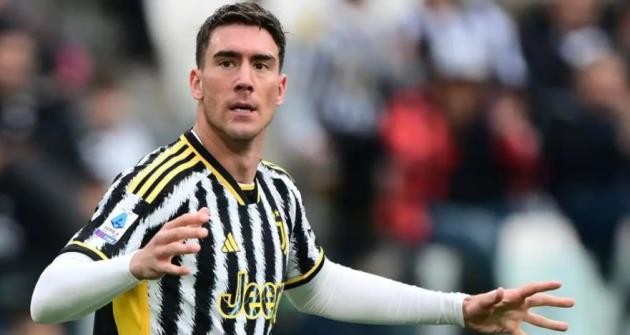 Dusan Vlahovic có thể đến Barca vào cuối mùa.