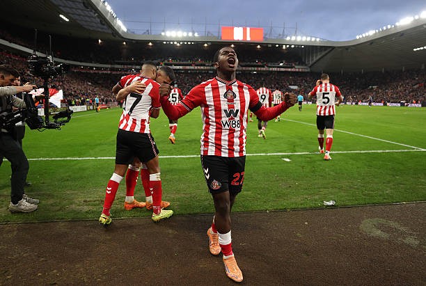 Liverpool có cơ hội trực tiếp 