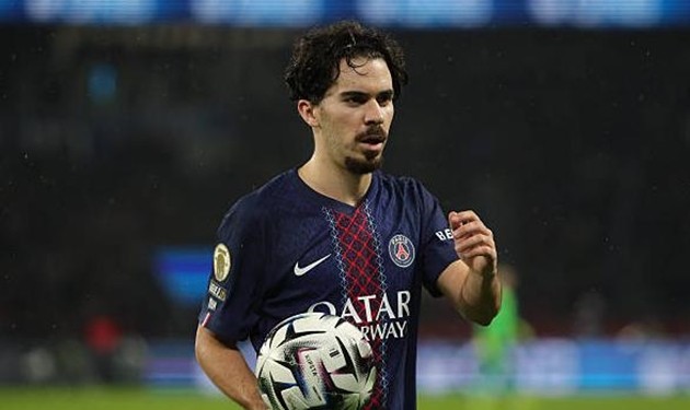 Real Madrid đánh tiếng với Vitinha.