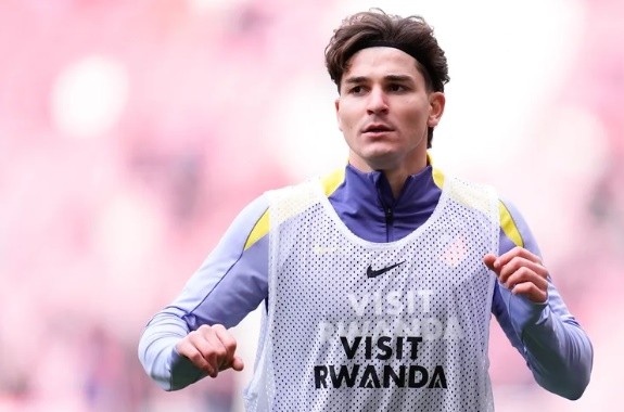 Chelsea đang dành sự quan tâm đặc biệt cho Alvarez.