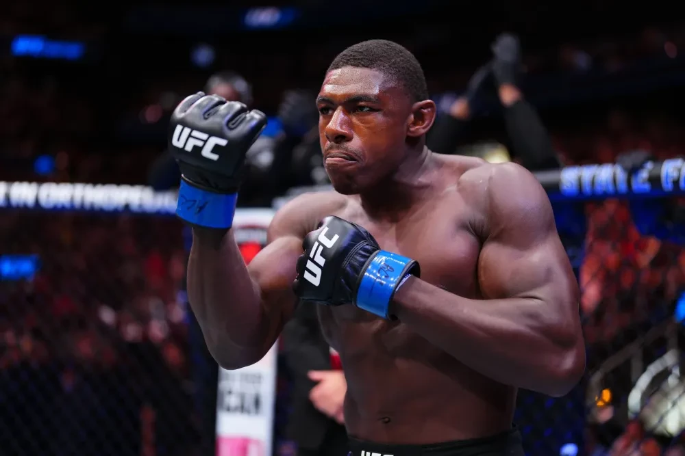 Joaquin Buckley được giới thiệu trước trận đấu với Kamaru Usman tại UFC Fight Night.