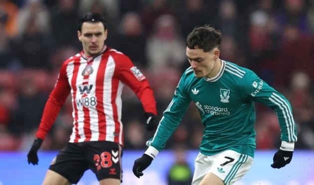 Liverpool kiểm soát tốt thế trận.