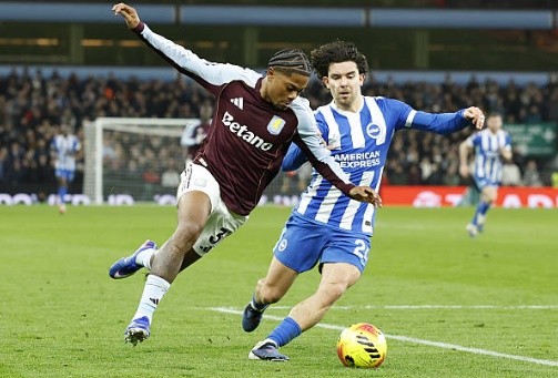 Cả hai đội đều sở hữu những cơ hội nguy hiểm.