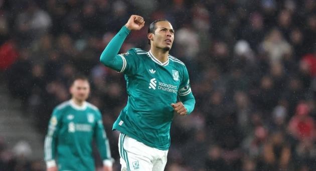 Van Dijk hài lòng với chiến thắng nhọc nhằn trước Sunderland.