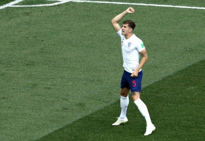 Bayern nhắm đến Stones.