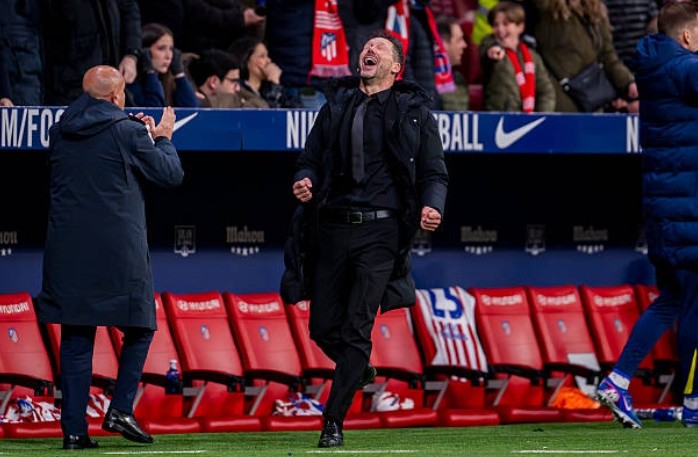 Simeone khiến Barca nhận trận thua tâm phục khẩu phục.