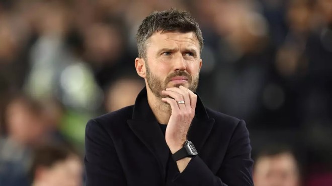 Chuỗi trận thăng hoa với 4 chiến thắng liên tiếp của HLV Michael Carrick đã bị chặn đứng bởi West Ham.
