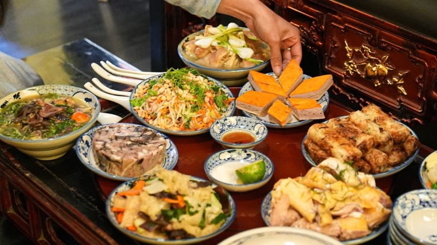 Gia chủ có thể làm lễ cúng tất niên vào ngày 29 tháng Chạp.