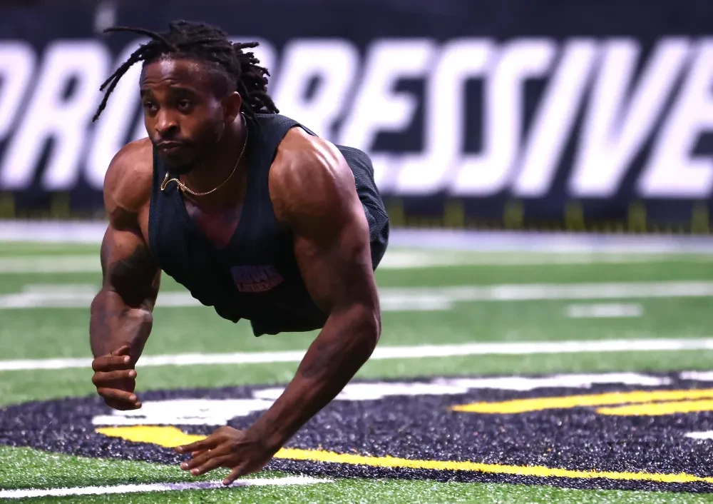 Zion Clark tại một sự kiện thể thao.