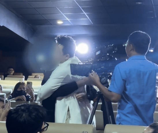 Phản ứng của Trấn Thành khi gặp người từng là antifan của mình