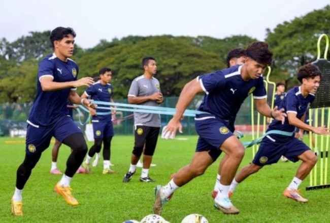 Bóng đá trẻ Malaysia có nguy cơ bị đối thủ bỏ xa.
