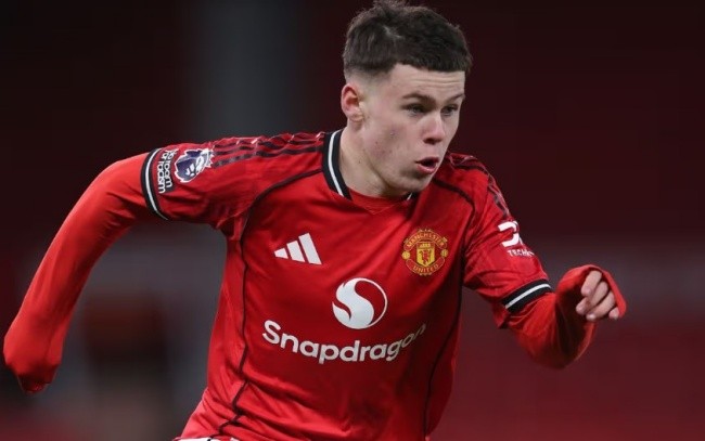 Kai Rooney có khả năng ra mắt đội 1 Man Utd.