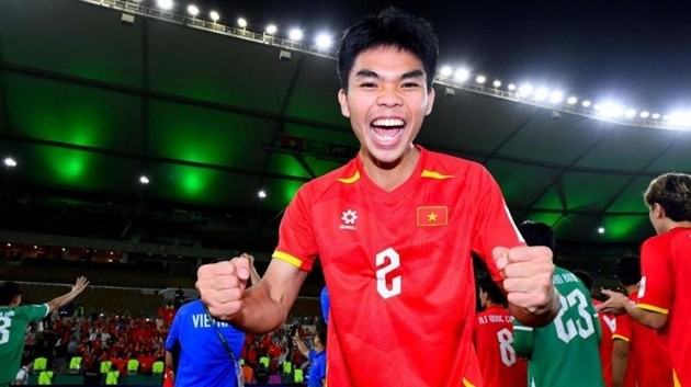 Những cầu thủ trẻ như Lê Phát sẽ được tích lũy thêm kinh nghiệm.