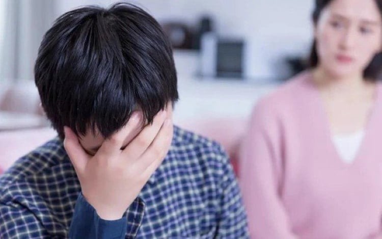  Cha mẹ nên nhớ rằng, nhẹ nhàng và mềm mỏng, luôn tốt hơn nhiều so với áp chế và cứng rắn. (Ảnh minh họa)