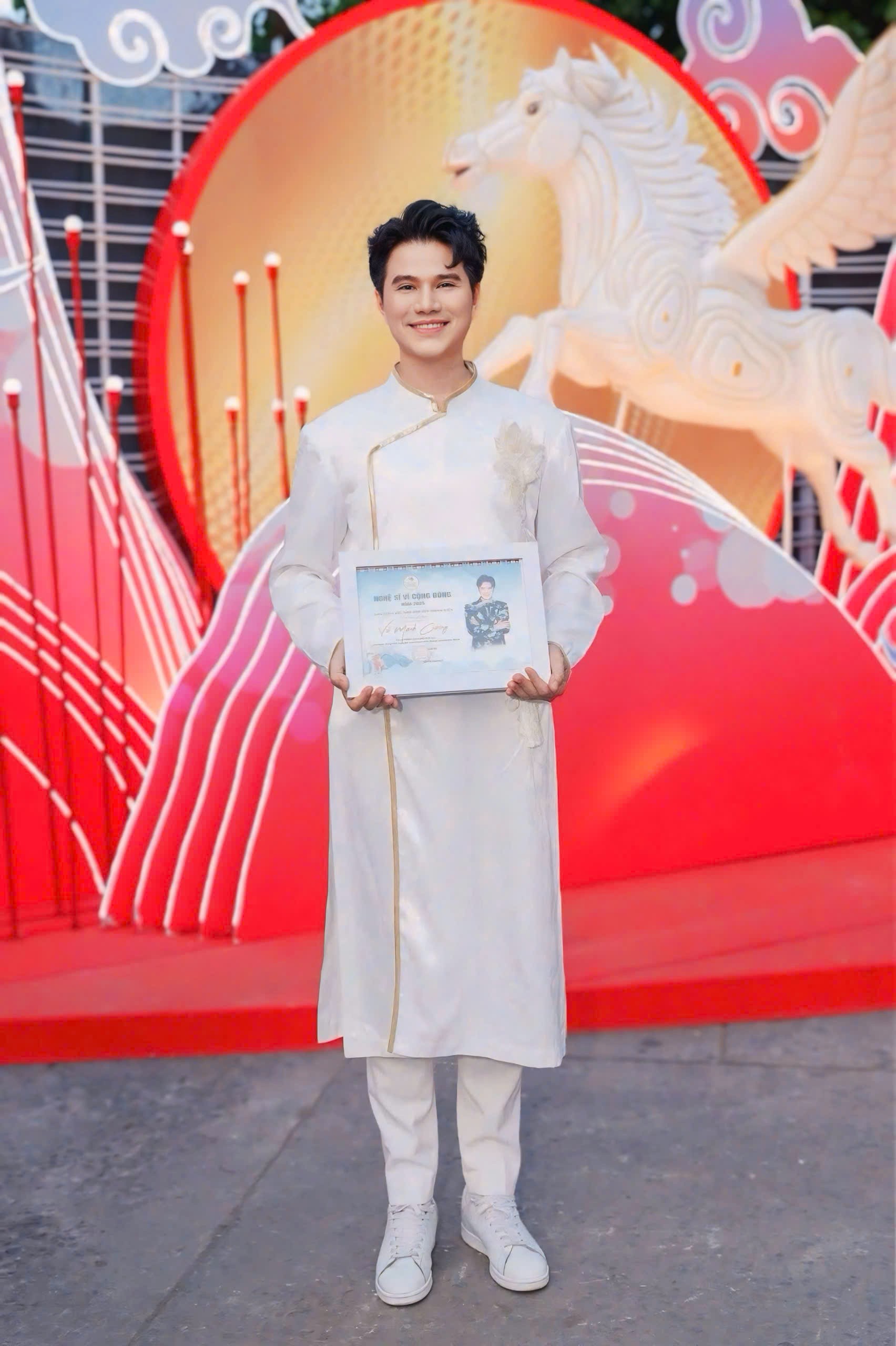 Nghe Si Vi Cong Dong 5