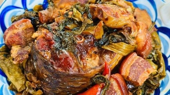 Cá kho làng Vũ Đại từ lâu đã trở thành món ăn được săn đón mỗi khi Tết đến. 