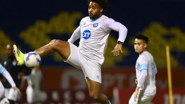 Xuân Son đang kém duyên tại V-League.