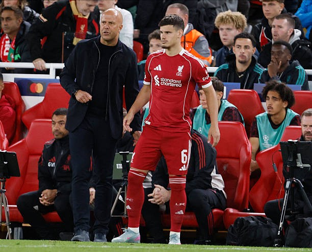 Slot đã đúng khi đặt niềm tin vào Kerkez.