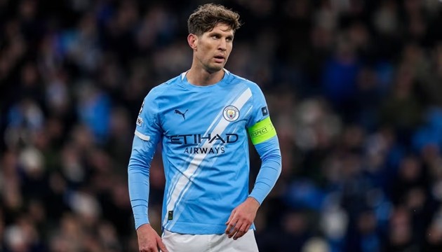 Man City đã sẵn sàng cho câu chuyện chia ly của trung vệ người Anh.