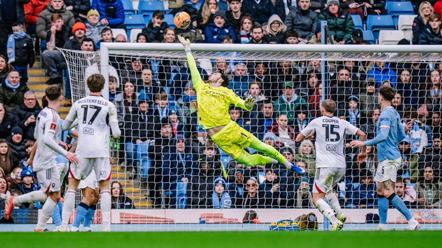 Trafford có thể rời Etihad dù được đánh giá cao về chuyên môn.