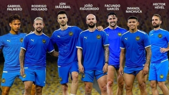 Bóng đá Malaysia rúng động vì bê bối nhập tịch cầu thủ.