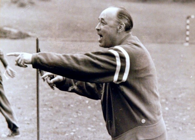 HLV huyền thoại Karl Rappan.