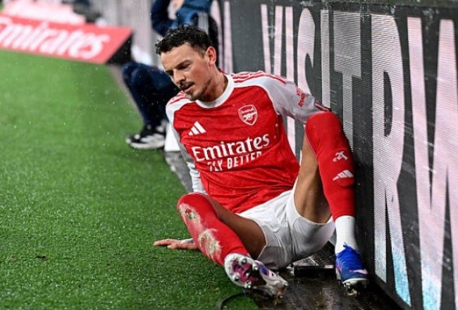 Ben White - 7 điểm. Hậu vệ người Anh có một trận đấu khá kỳ lạ khi lên công về thủ liên tục nhưng lại có pha xoạc bóng lóng ngóng đưa bóng về vòng cấm địa đội nhà. 