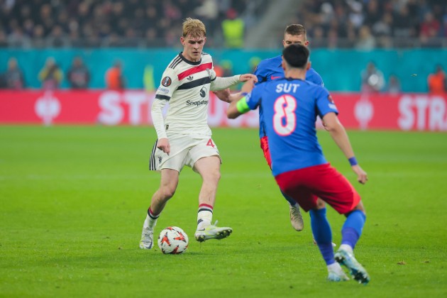 Chấn thương liên tiếp cản trở đà phát triển của Collyer. 