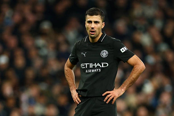 Rodri có nguy cơ nhận án phạt từ FA.