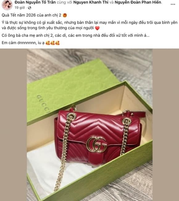Khánh Thi tặng em gái Phan Hiển túi Gucci 60 triệu làm quà Tết