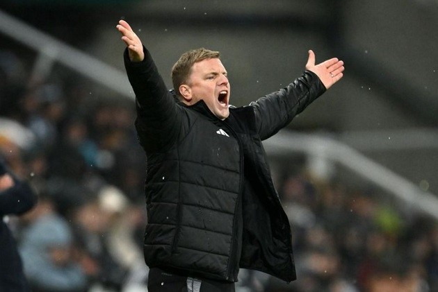 Áp lực là rất lớn với HLV Eddie Howe vào lúc này.