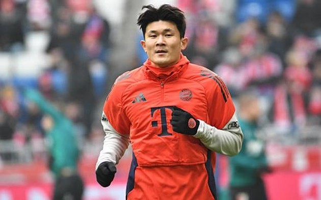 Kim Min-jae nằm trong tầm ngắm Chelsea và Tottenham Hotspur.