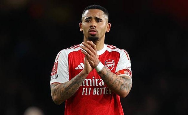 Gabriel Jesus vẫn thận trọng dù Arsenal đang chơi ấn tượng.