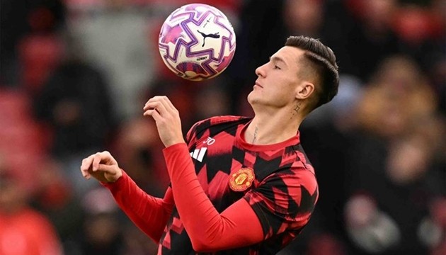 Benjamin Sesko đang tìm thấy sự tự tin trở lại ở Man United.