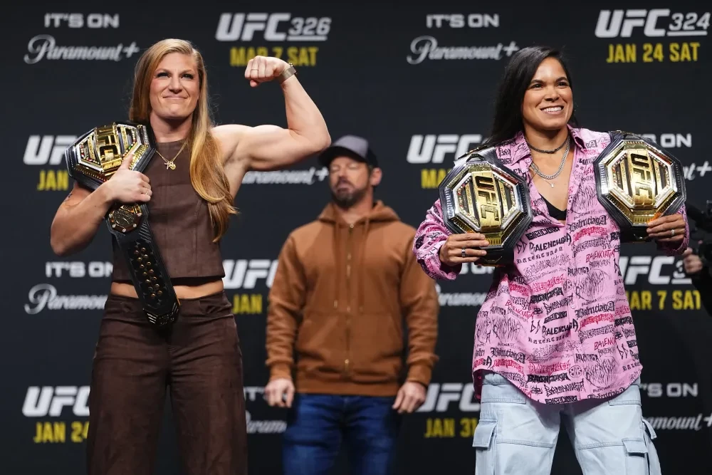 Amanda Nunes tại một buổi họp báo của UFC