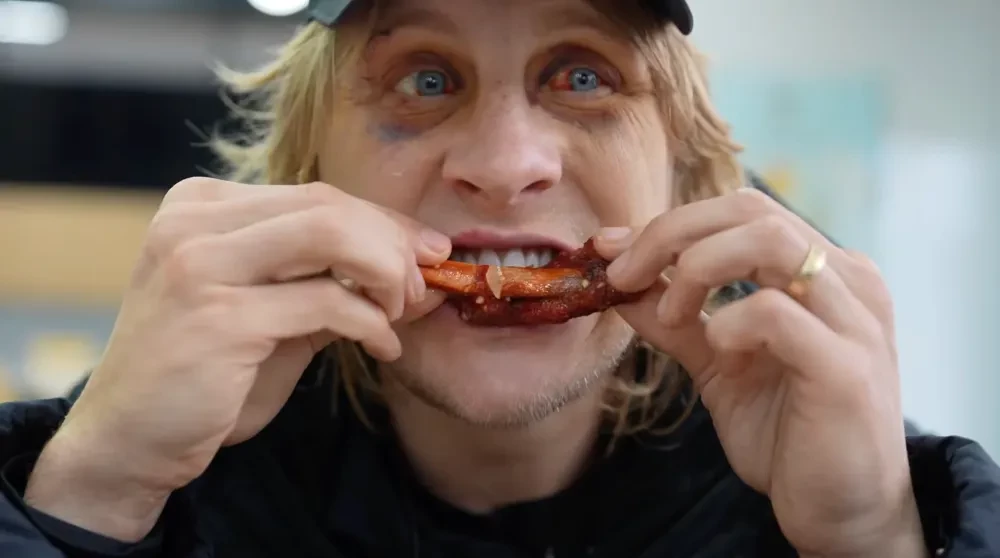 Paddy Pimblett vui vẻ sau trận đấu