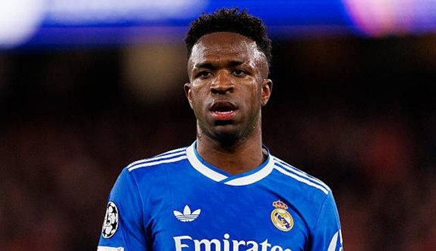 Vinicius Junior tỏa sáng giúp Real Madrid đánh bại Benfica.