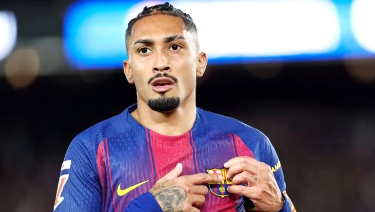 Raphinha sẽ mang đến hỏa lực cho Barcelona.