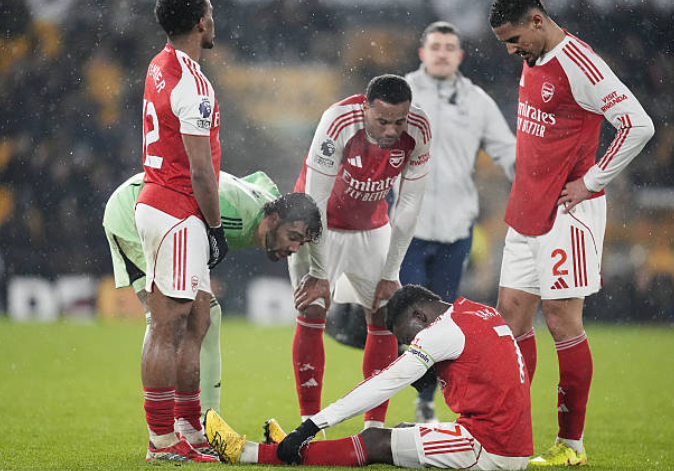 Arsenal để mất điểm đáng tiếc.