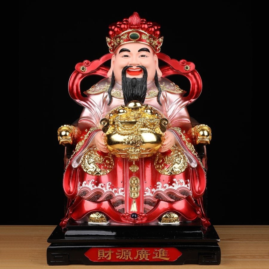 Người ta bày Thần Tài ở phòng khách với mong muốn rước lộc vào nhà, tài khí sung túc, tài vận hanh thông. (Ảnh minh họa)