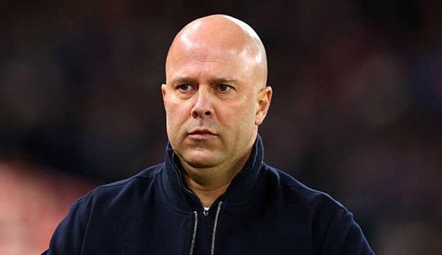 Arne Slot thừa nhận mùa giải khó khăn tại Liverpool.