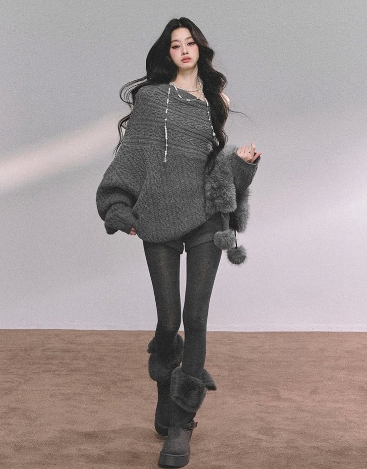 Trang phục màu xám như quần âu, áo khoác hoặc váy liền thân có thể tạo nên vẻ ngoài thanh lịch và chuyên nghiệp.