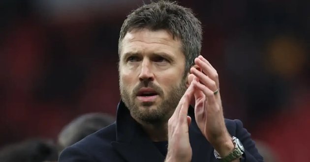 HLV Carrick đang biến bầu không khí tại Carrington trở nên tốt hơn.